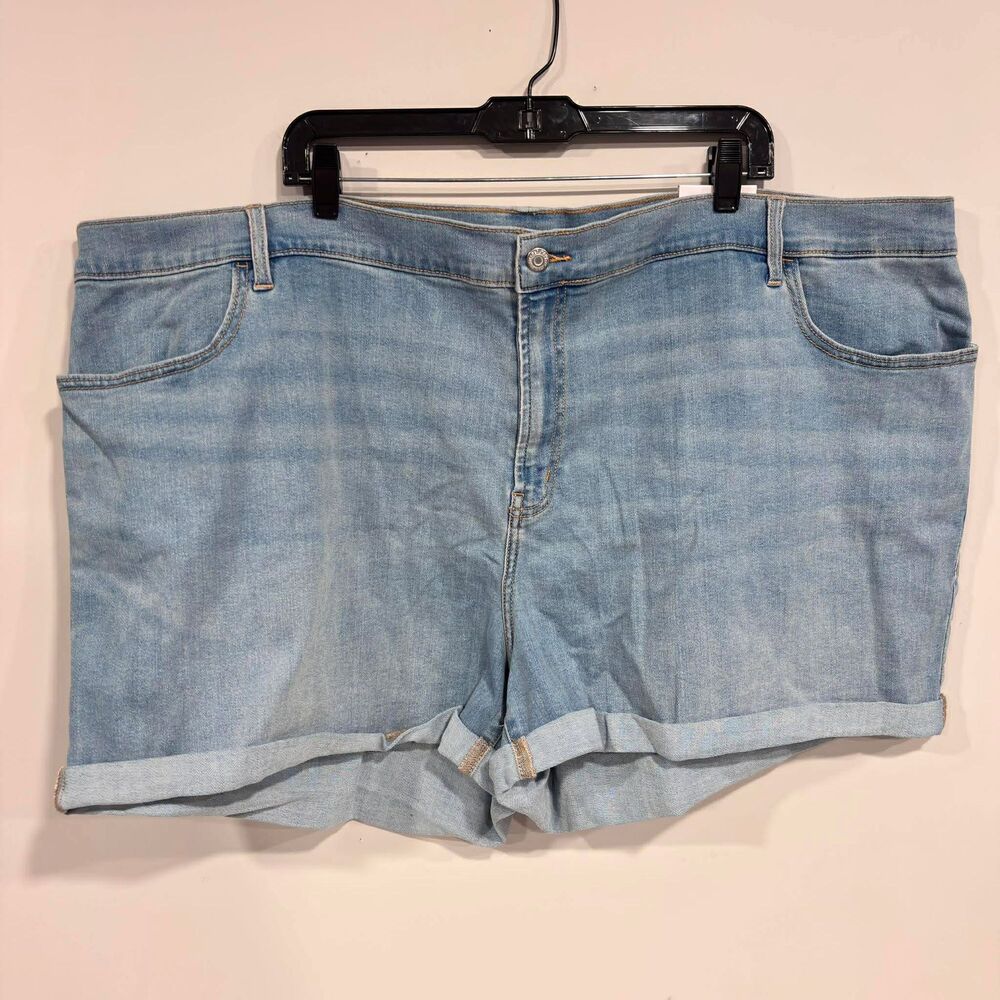 Old Navy Plus Size Mid-Rise Jean Shorts Size 28 Blue Denim 3" Inseam Wow Cuffed
